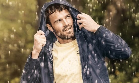 Làm thế nào để trông đẹp trong mưa