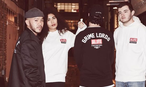 Bộ sưu tập viên nang ALIFE / Footpatrol