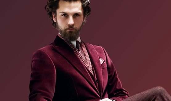 Cách mặc màu đỏ tía: Phiên bản AW13
