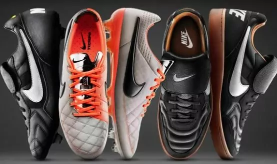Giày bóng đá Nike Tiempo V & Giày huấn luyện Tiempo '94