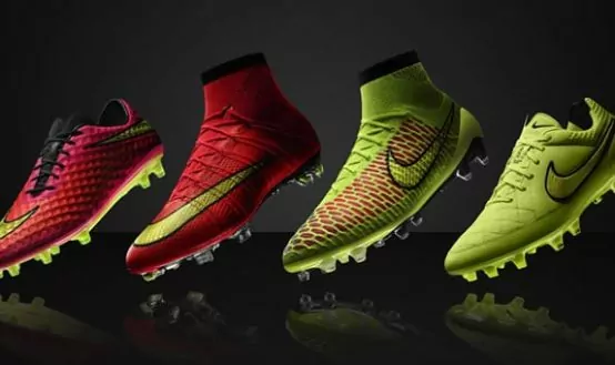 Bộ sưu tập mùa hè bóng đá của Nike