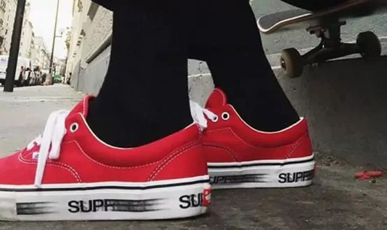 Tối cao công bố ngày ra mắt cho SS16 Vans Collab của mình