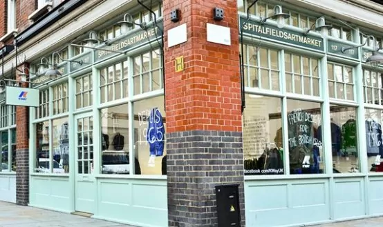 Cái nhìn đầu tiên: K-Way mở cửa hàng ở London