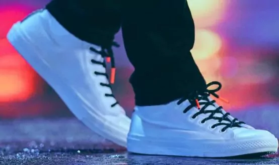 Converse vừa giảm một phạm vi sẵn sàng cho mọi thứ