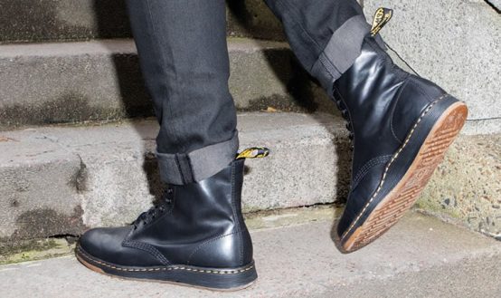 Dr Martens ra mắt bộ sưu tập giày siêu nhẹ mới